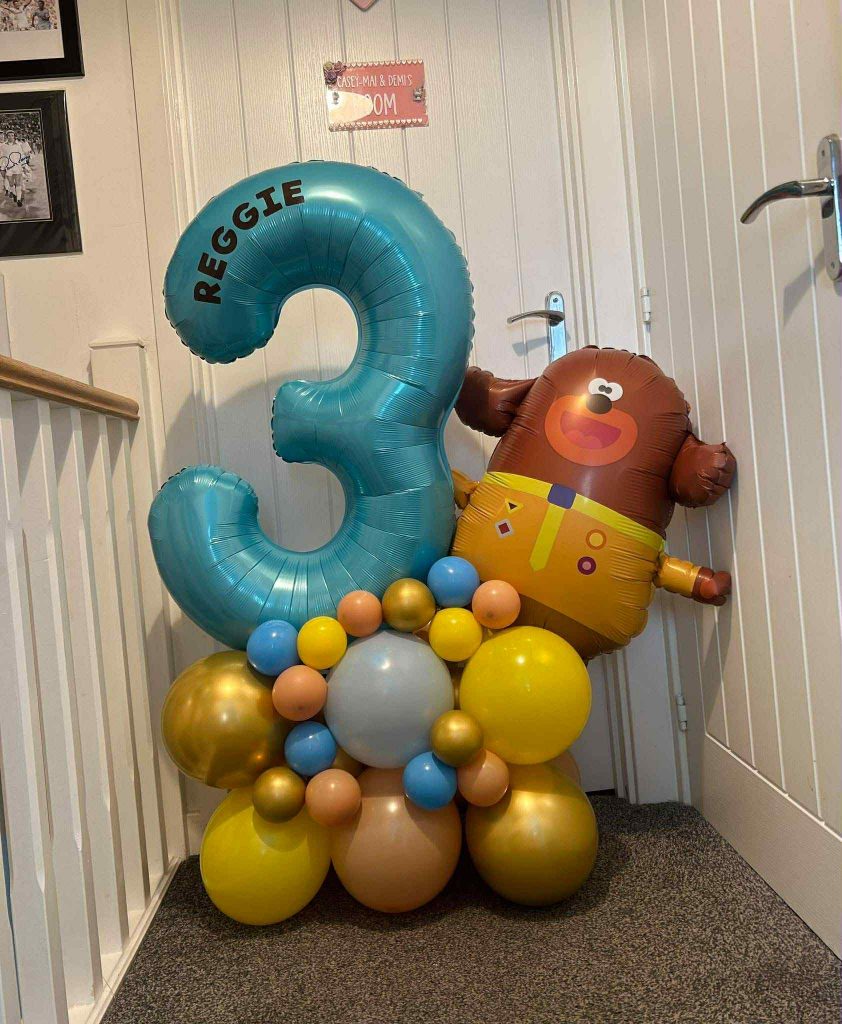 Hey Duggee Balloon Stacks Ripon
